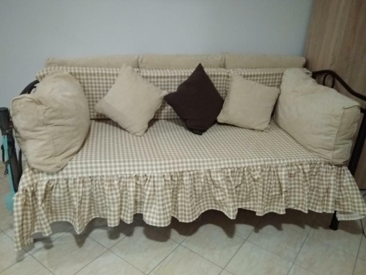 شقة Christina'S House Nea Iraklitsa المظهر الخارجي الصورة